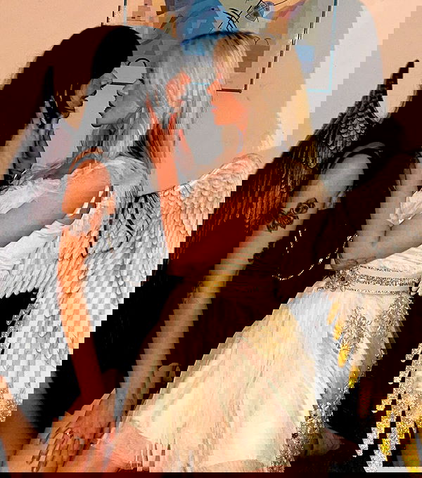 feelbetterinmysweater feelbetterinmysweater archive image