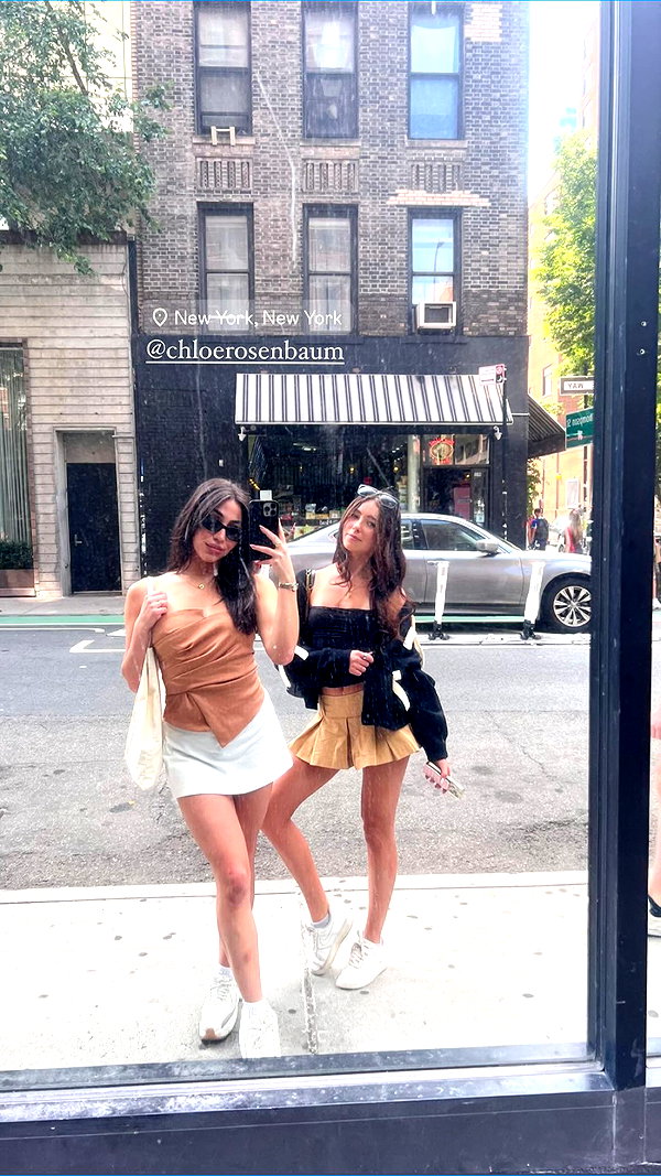 chloerosenbaum instagram image archive image