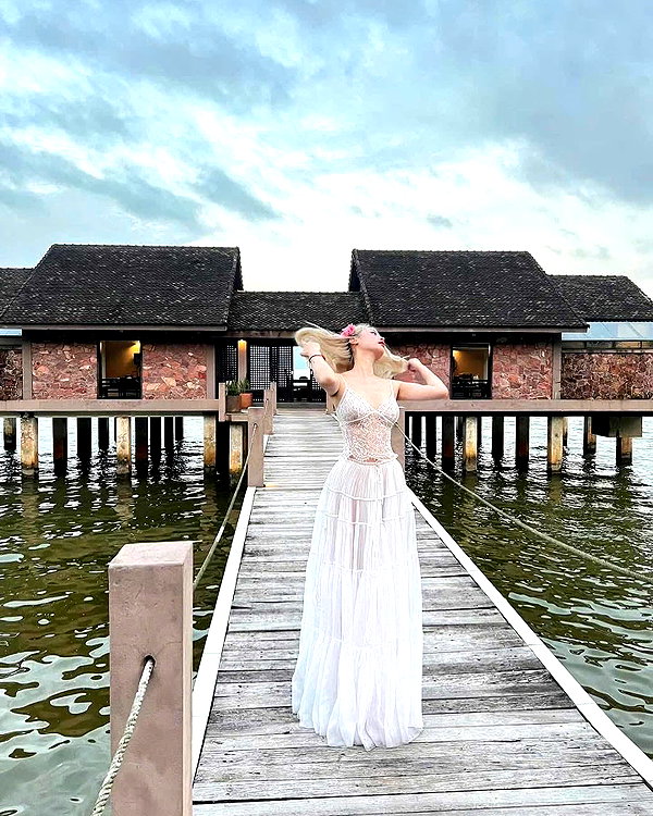 lyhythuedoxinh instagram image archive image