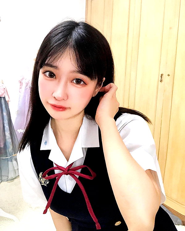 erokochiba instagram image archive image