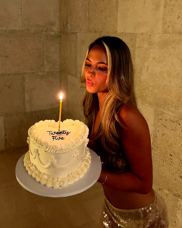 iamsydneythomas instagram image archive image