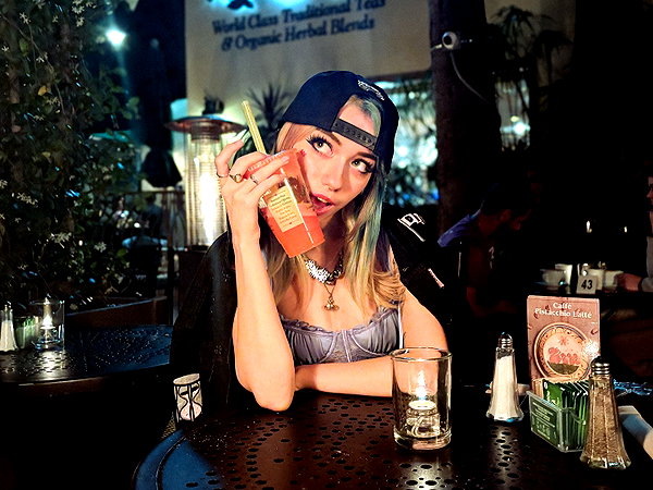 Archived image from @iluvmeww on Instagram