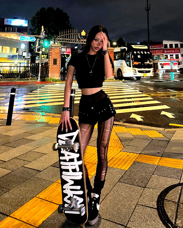 namarivixen instagram image archive image