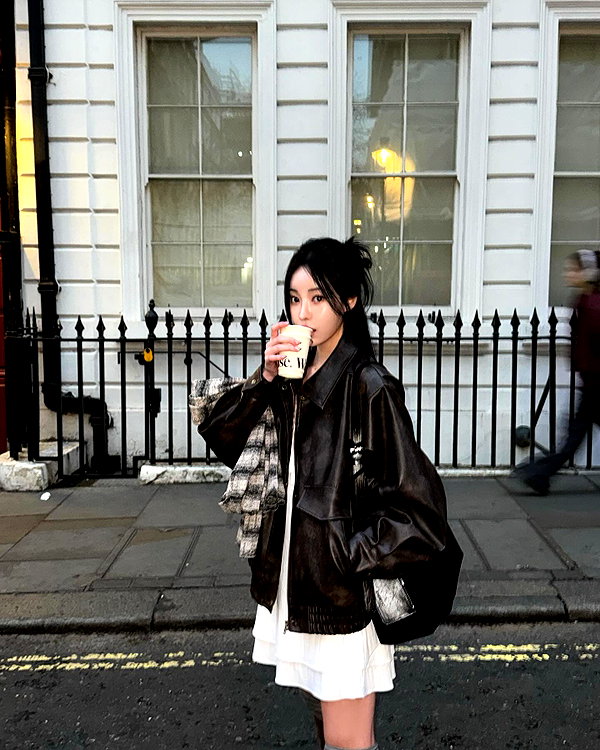 daxbin instagram image archive image