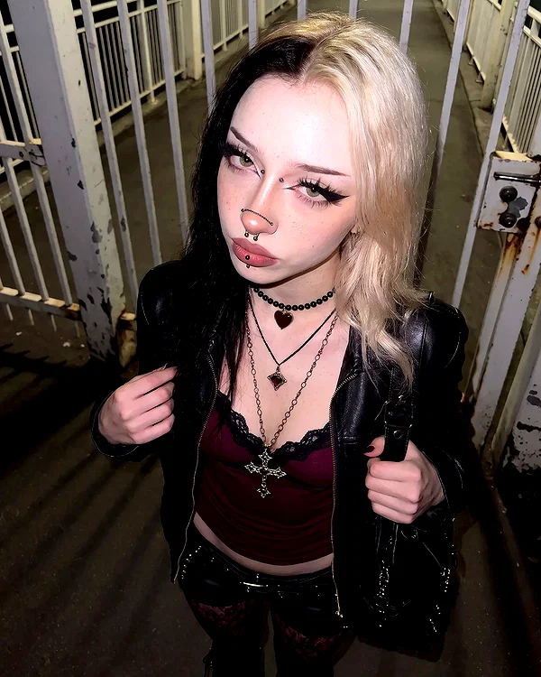 alyssaauwu instagram image archive image