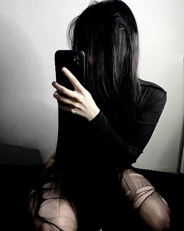 glowmoonshorty instagram image archive image