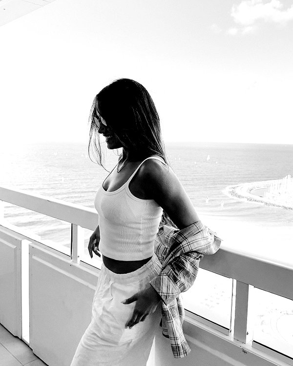 shahar__hauon instagram image archive image