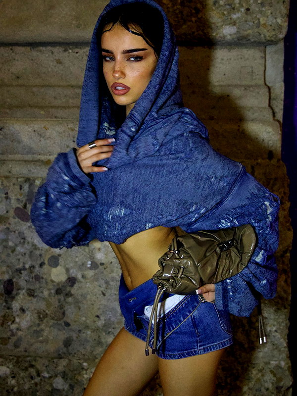 ellachristo instagram image archive image