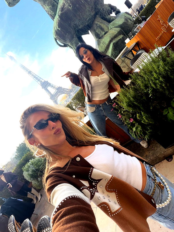 annezivi instagram image archive image
