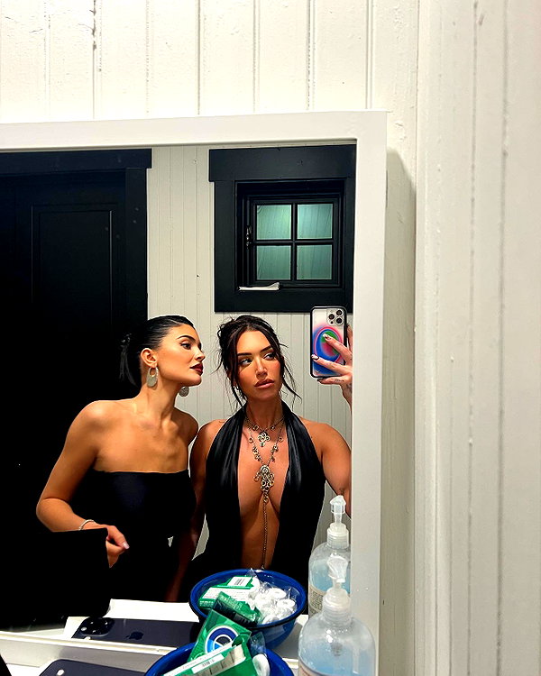 staskaranikolaou instagram image archive image