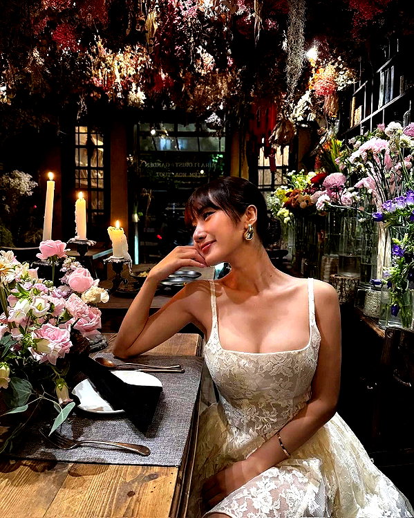 lyhythuedoxinh instagram image archive image
