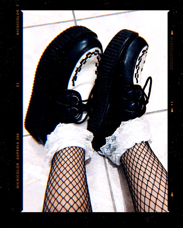 jadelaverne instagram image archive image