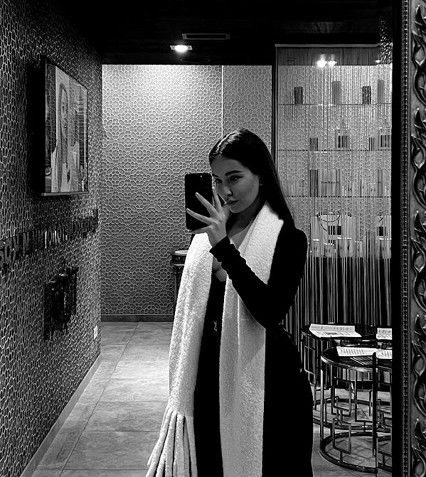 veroni22ka instagram image archive image