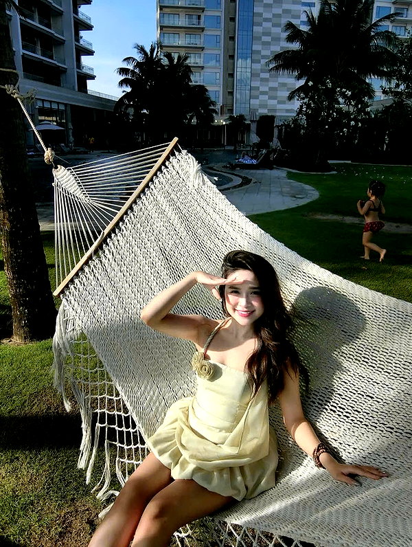 lyhythuedoxinh instagram image archive image