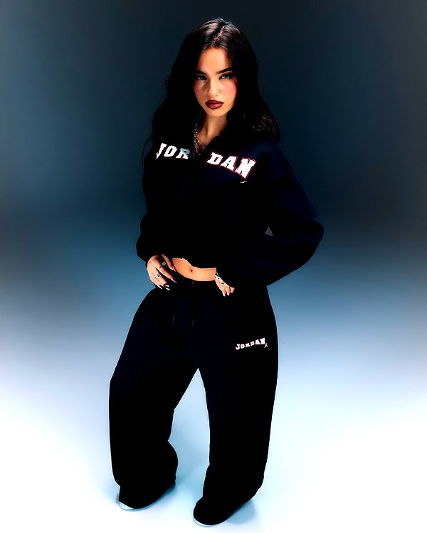 ellachristo instagram image archive image