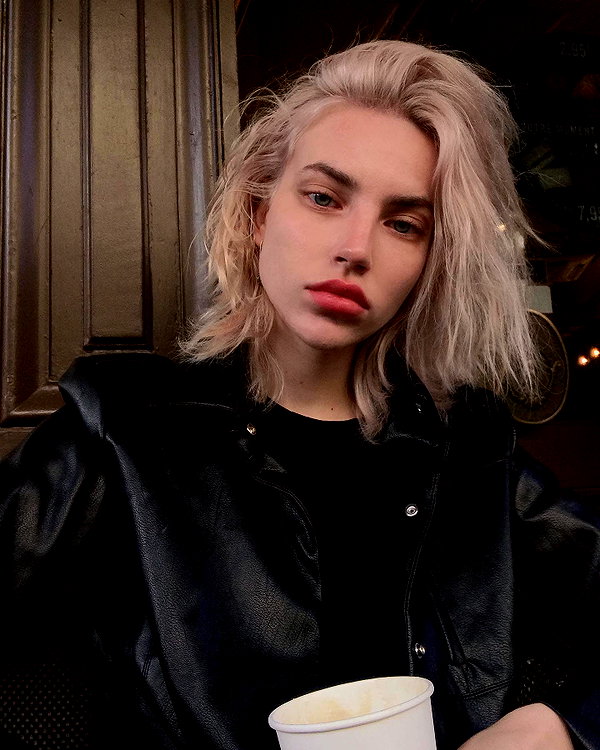 alien.hanna instagram image archive image