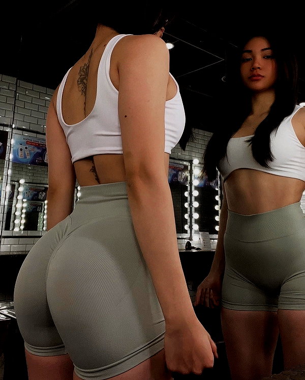 katiele.fit instagram image archive image