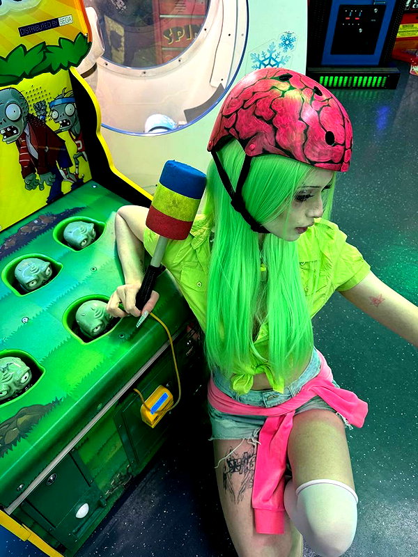 chrisstinalekss instagram image archive image