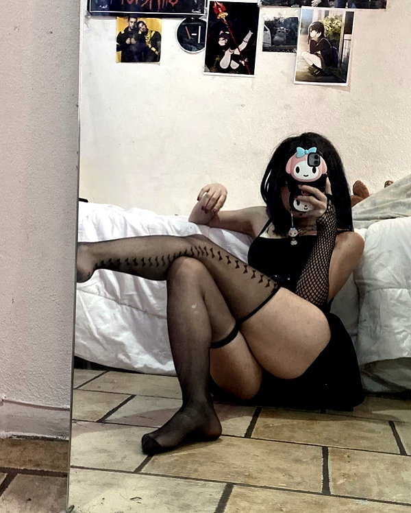 gothosm instagram image archive image
