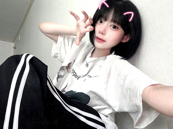 olzlonz instagram image archive image
