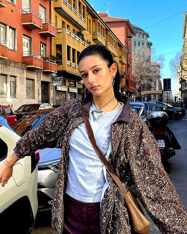 reneeebeller instagram image archive image