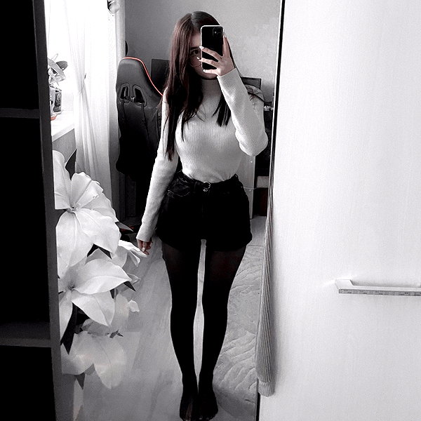 metallic_smack instagram image archive image