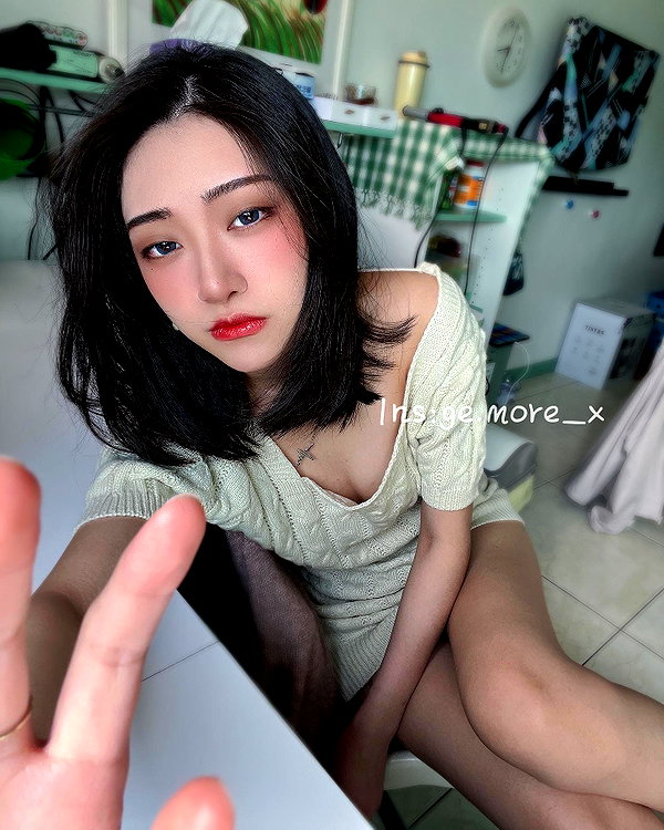 ge.more_x instagram image archive image