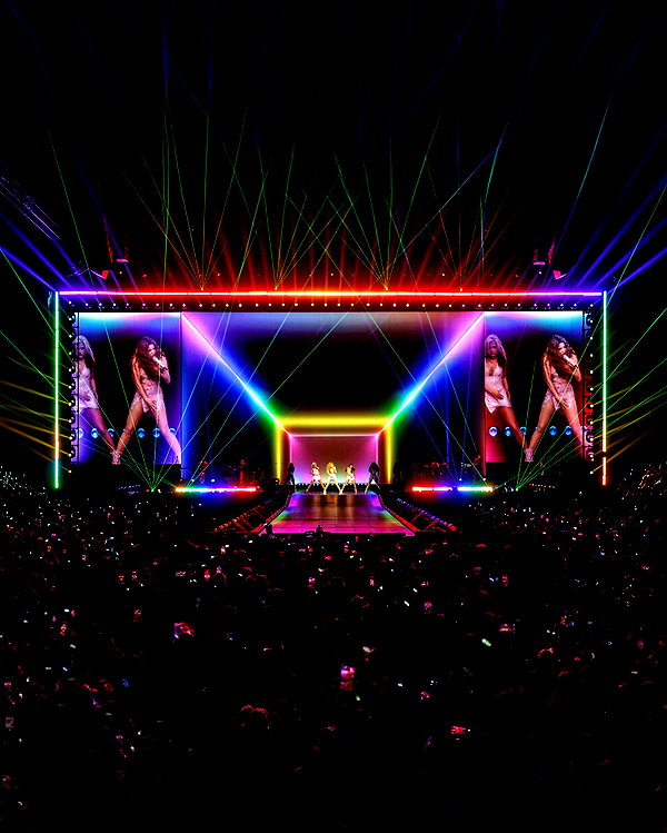 shakira instagram image archive image