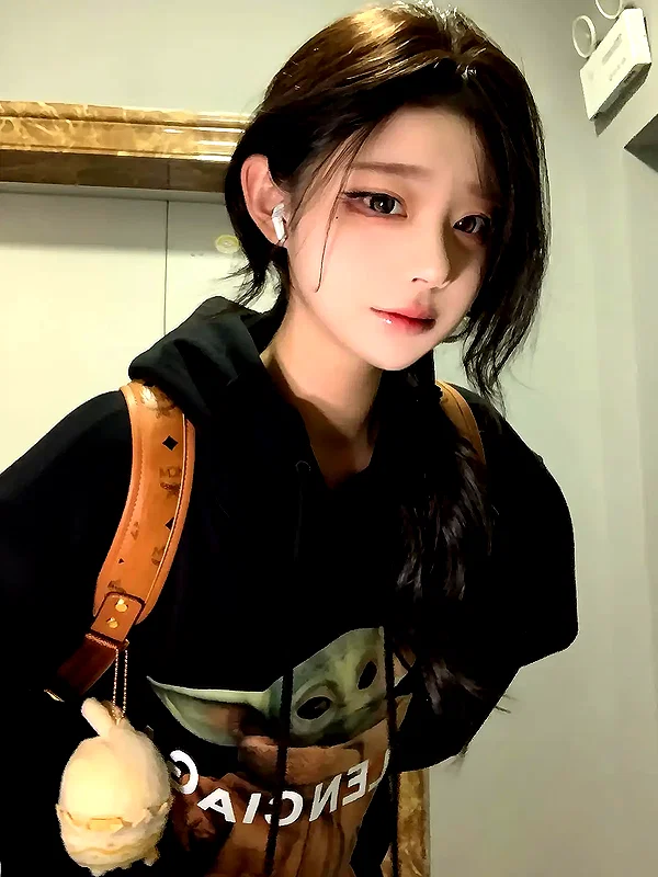 yingyinng_ instagram image archive image