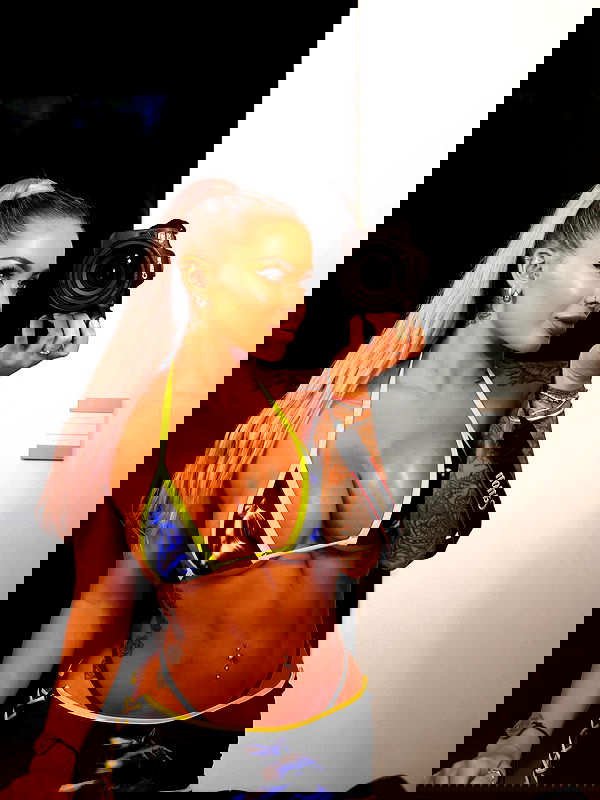 itshayleydavies itshayleydavies archive image