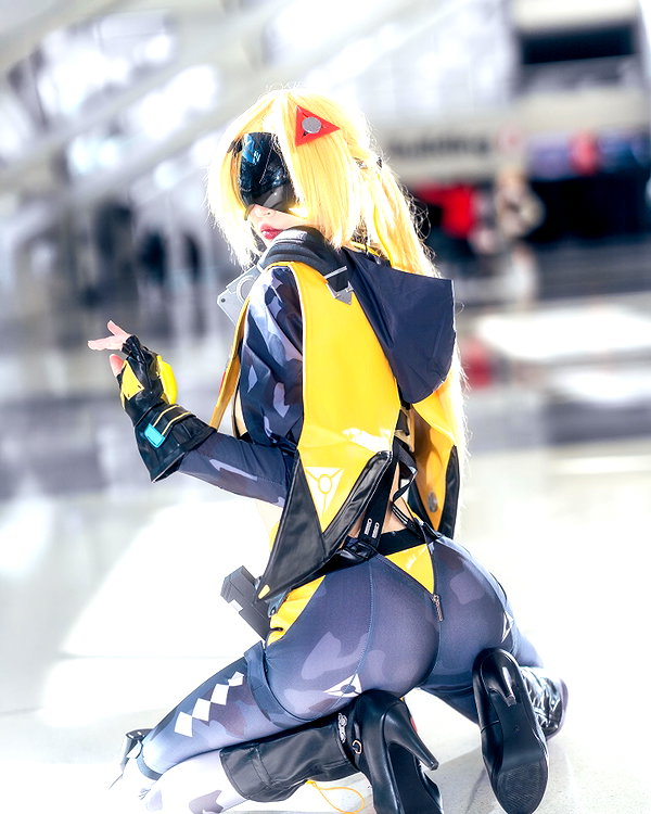 duckie.cos instagram image archive image