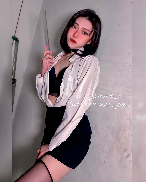 ge.more_x instagram image archive image