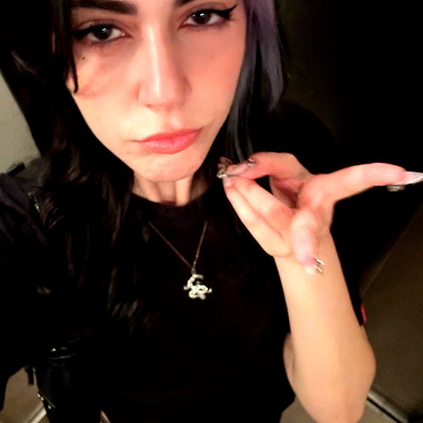 ayash.hila instagram image archive image