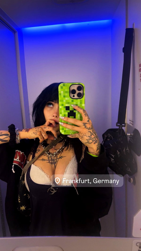 zommmbri instagram image archive image