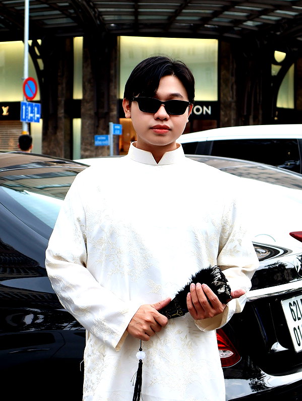 lyhythuedoxinh instagram image archive image