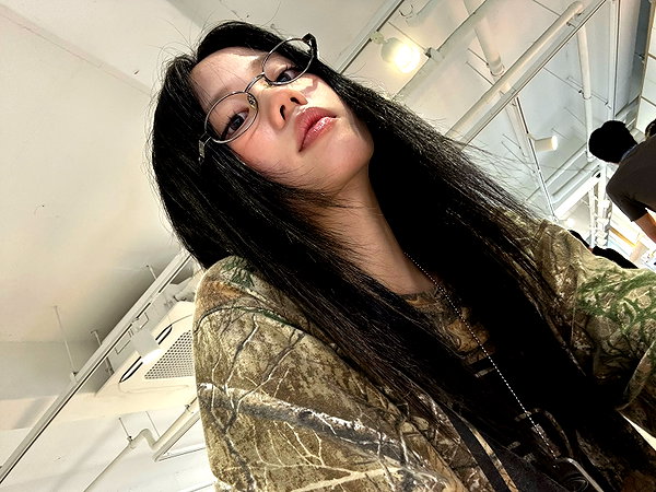 srillun instagram image archive image