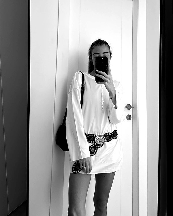 annezivi instagram image archive image