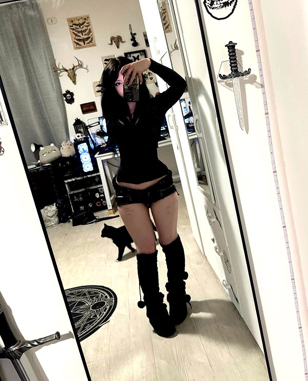 vampiryska instagram image archive image