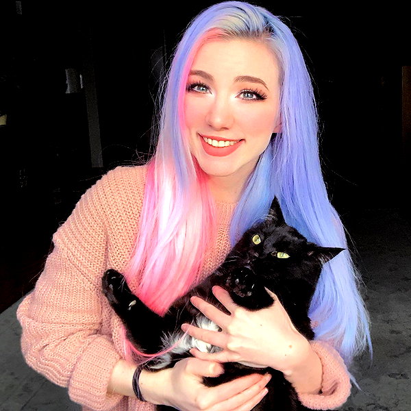 danielle.mercedie instagram image archive image