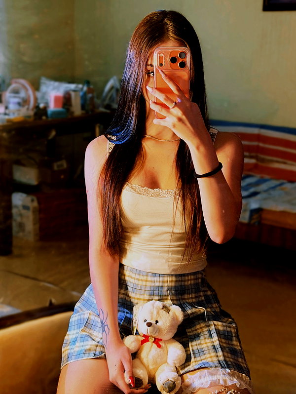 arti_0._.0 instagram image archive image