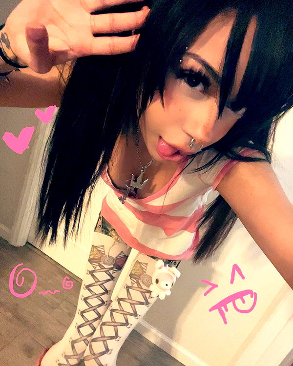 twodollie instagram image archive image