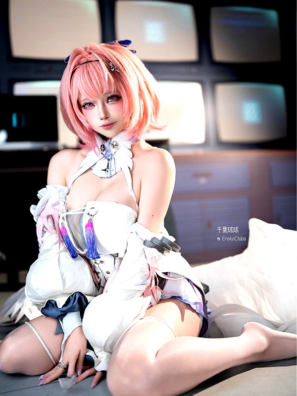 erokochiba instagram image archive image