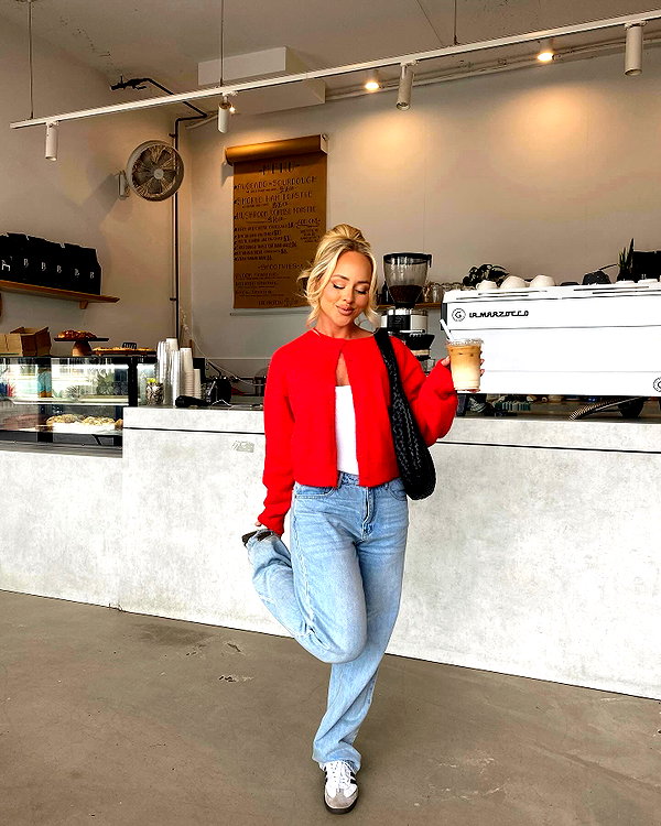 allieauton instagram image archive image