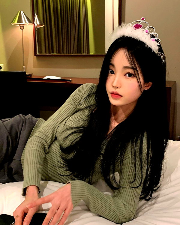 daxbin instagram image archive image