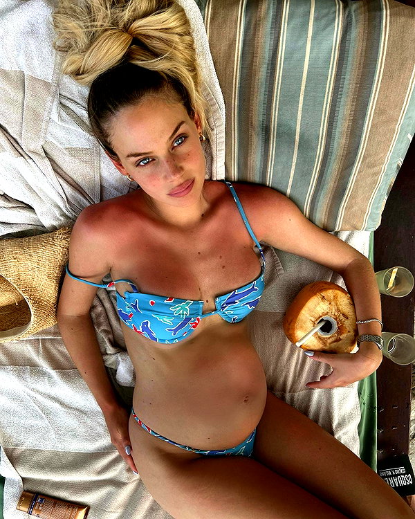 barzomer instagram image archive image