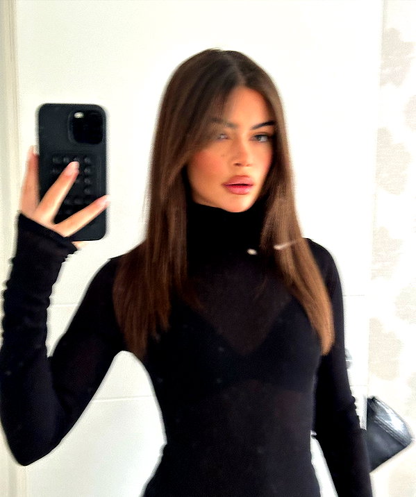 oliviaphillipps instagram image archive image