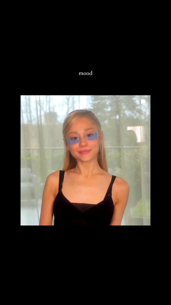 arianagrande instagram image archive image