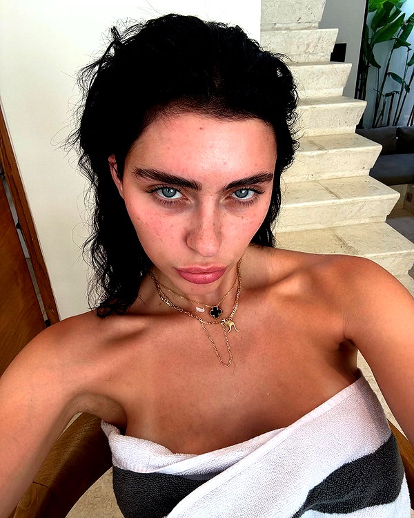 laurenhamden instagram image archive image