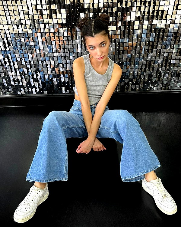 zarinamartinna instagram image archive image