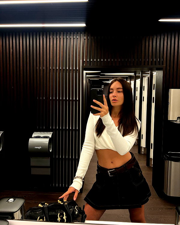 veroni22ka instagram image archive image